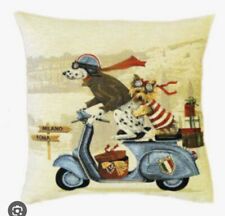 HOUSSE  COUSSIN TAPISSERIE CHIENS DALMATIEN ET YORK SUR SCOOTER DÉCORATIF 