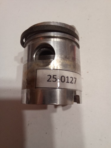 Piston moto ancienne mobylette