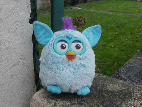 Peluche furby bleue - peluche,