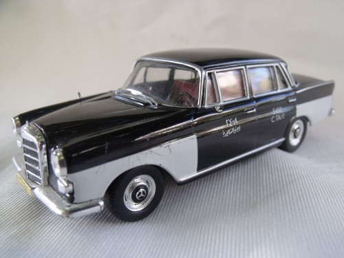 Ref altaya taxis - 1/43,