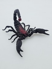 Figurine scorpion jouet
