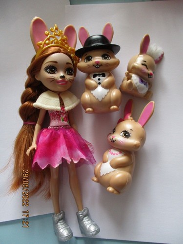 Poupee enchantimals brystal - poupee, "