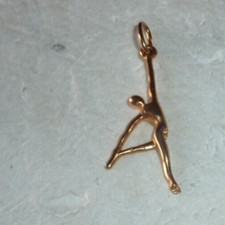 beau pendentif basketteur design en métal déco dans le gout des bijoux Jourdan 2