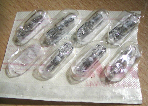 Ampoule miniature cm73 - 1,