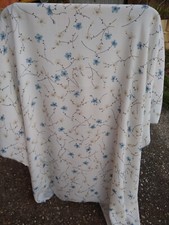 Joli coupon de tissu "crêpe"