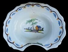  * NEVERS - Plat a barbe,décor de maison , Barbier XVIII èm 