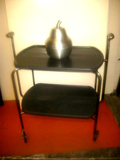 Desserte mobile Memphis modèle "Transit " design David Mellor