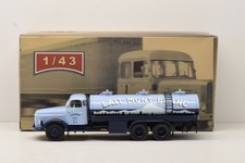 VOLVO N88 LAIT MONT BLANC 1967 IXO 1/43 NEUF EN BOITE