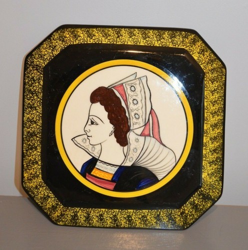 Dessous plat faïence henriot - dessous,