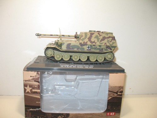 Grand char militaire tiger - char,