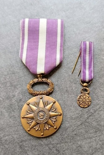 Médaille miniature - médaille, sa