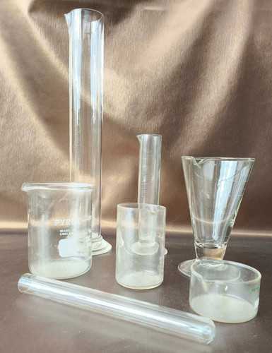 Lot récipients mesure - 7,