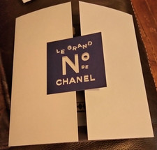 RARE- A SAISIR - CHANEL Carte