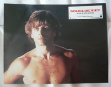 12 photos couleurs (21 cm x 27