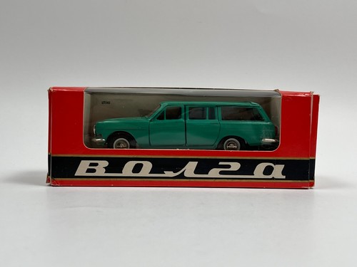 Gaz volga vert foncé - volga,