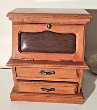 Jolie Mini secrétaire boîte