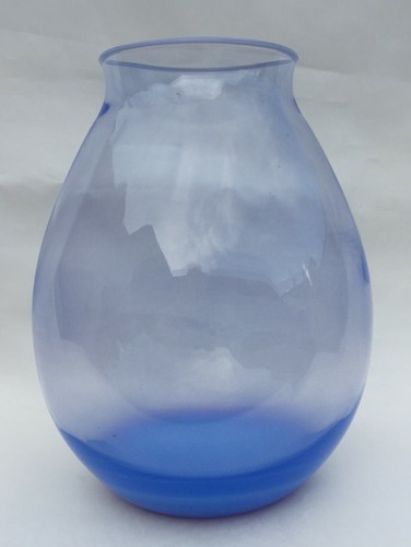 Joli vase moderne verre - moderne, en