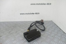 Regulateur tension Piaggio MP3