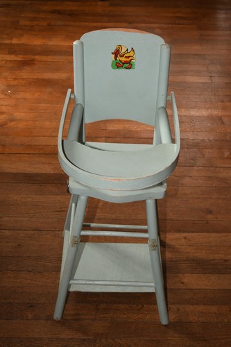 Chaise haute poupee - haute,