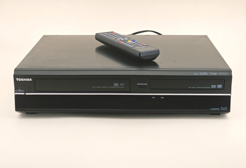 Combiné dvd vhs - cd,