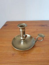 Ancien bougeoir à main en laiton avec poussoir 14x9 cm