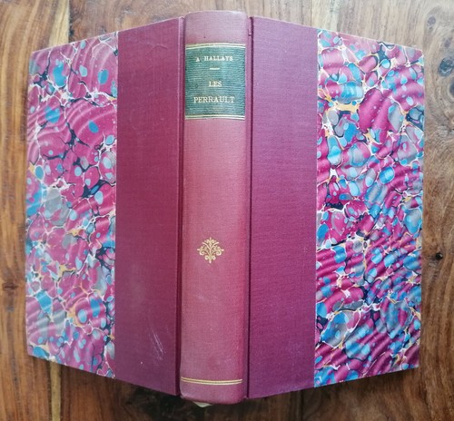 Livres anciens les - livres, anciens.les