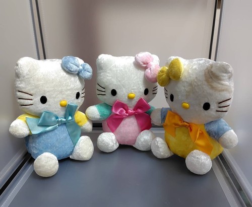 Peluche velours sanrio - velours, hello