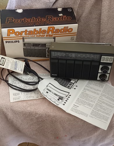 Ancienne radio portable - ancienne,