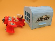 Jouet montable KINDER MAXI - Vintage SNOOPY PEANUTS Avion Rouge - 1994