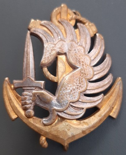 Insigne béret parachutistes - insigne,
