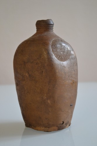 Ancienne bouteille grès - en, "