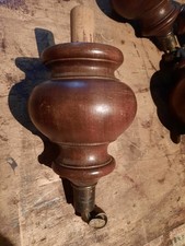 4 Pieds Tournés En Bois D'iroko .tournage Main. Roulette Et Bague Laiton 