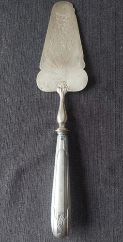 Pelle tarte art déco - à,