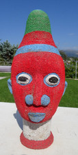 Tête en terre cuite Bamiléké perlée  36 cm  Cameroun  Art Africain