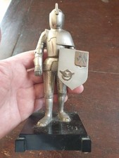 BRIQUET ANCIEN A ESSENCE ARMURE CHEVALIER ANCIEN PRIX DE TIR AVIATION ARMEE