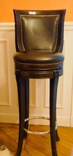 tabouret ancien assise en cuir