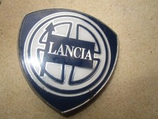 INSIGNE DE CAPOT LANCIA