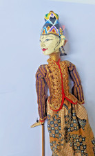 Marionnettes Wayang Golek -vintage -  sculptées main -milieu à fin du XXᵉ siècle