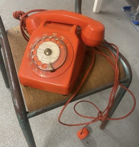 Lot téléphone orange - lot, bleu