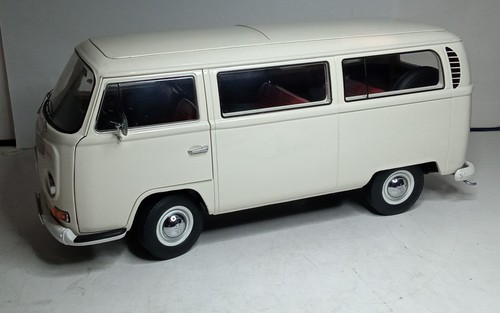 Schuco combi volkswagen - 1/18,