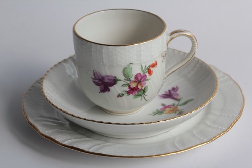 Tasse assiette dessert - assiette,