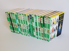 Lot 18 Livres Bibliothèque