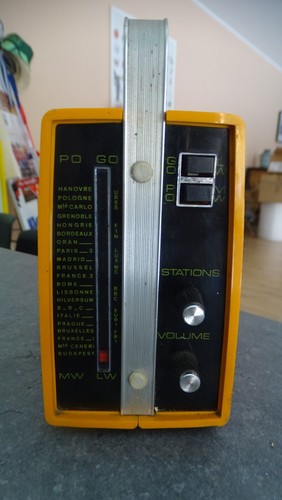 Vintage transistor tsf - vintage,
