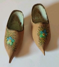 Paire de Mini Sabots Anciens -