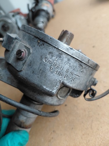 Allumeur bosch renault v6 - 25,