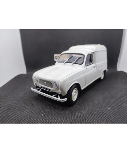 Renault 4l - ▄▀▄,