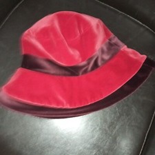 Charme rétro Chapeau cloche en velours souple deux couleurs rouge et bordeaux