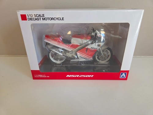 Aoshima honda nsr250r - 1/12,