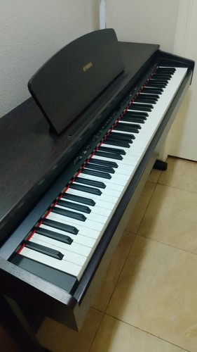 Slightly used yamaha digital - slightly,