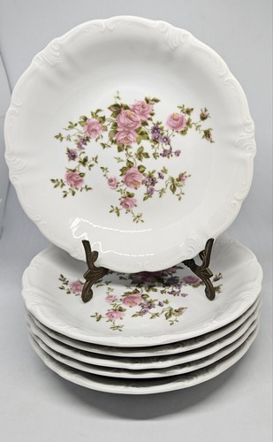 Six assiettes creuses - , en